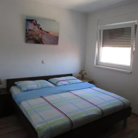 Miaantonia Apartment Vrsi
