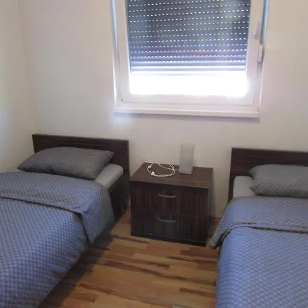 Apartment Miaantonia Vrsi